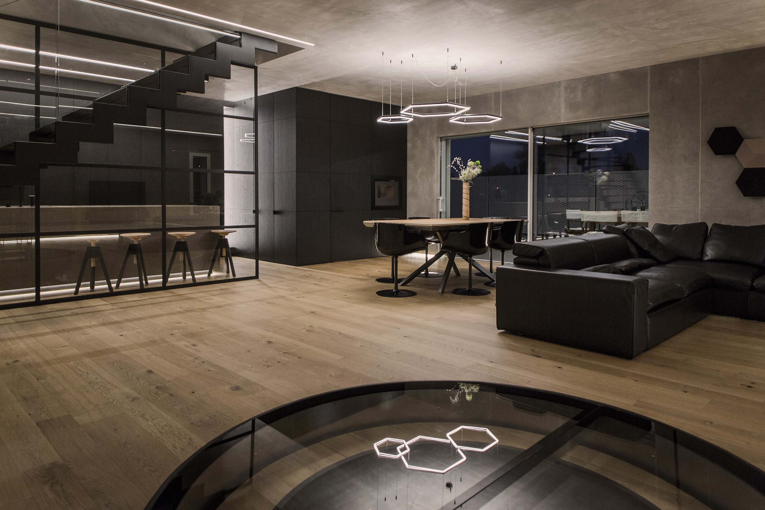 POLY_ESAGONO_bald_TV (4)_calda